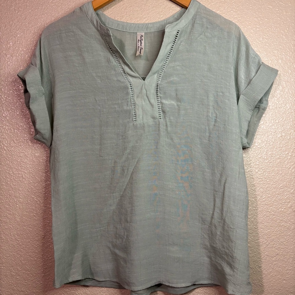 PerSeption Concept Mint Textured V-Neck Short Sleeve Top size S